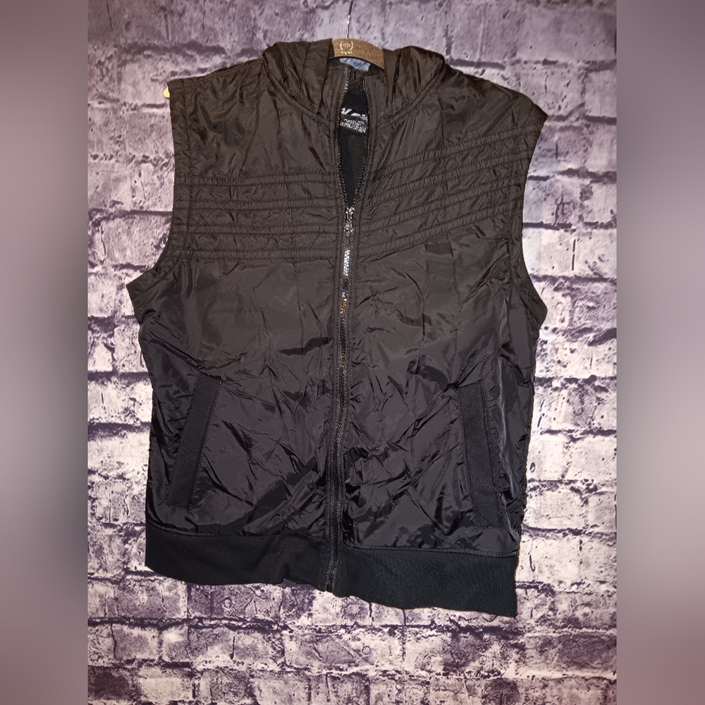 Kaun Black Vest sz Medium